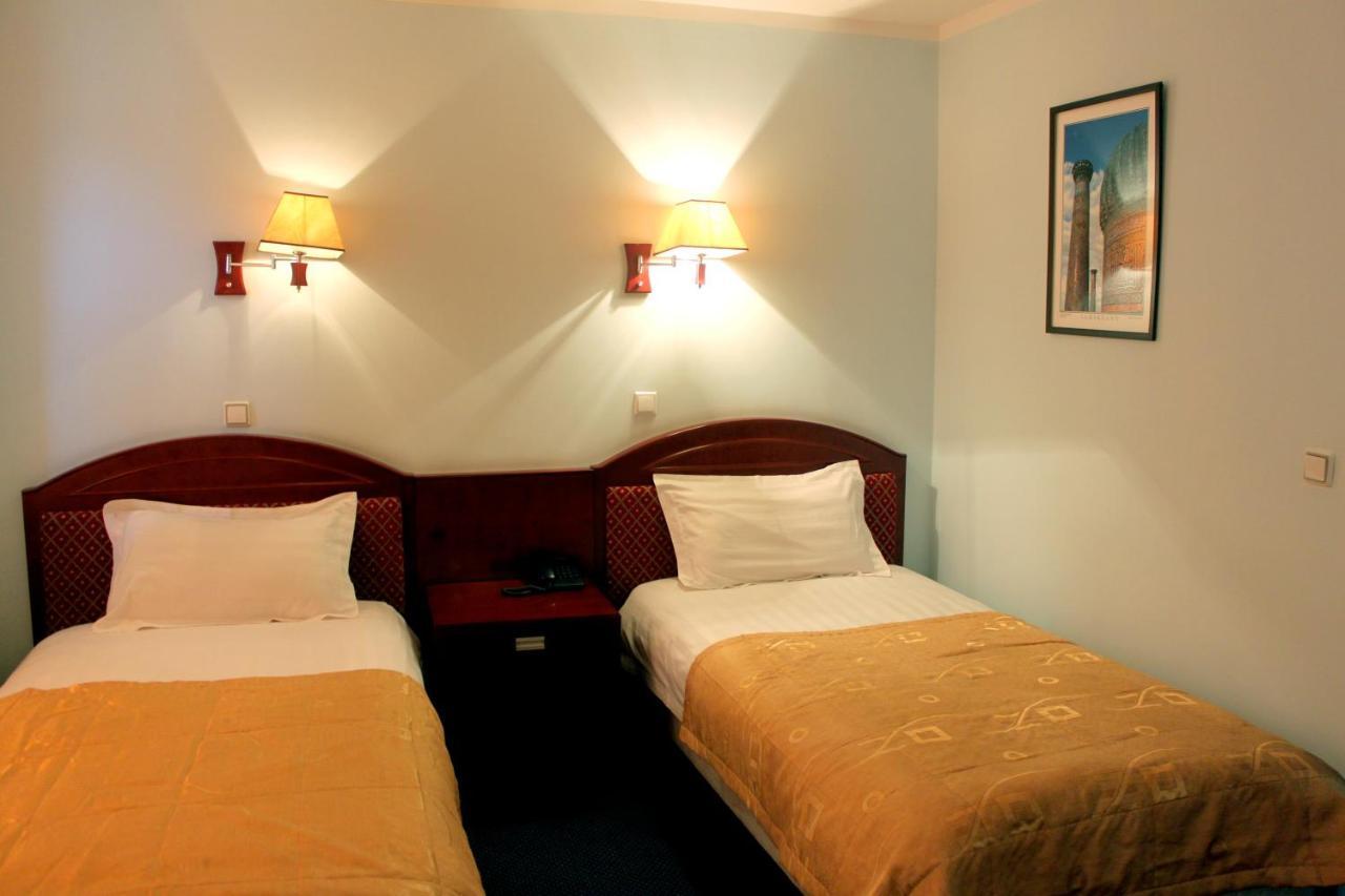 Hotel Grand Buxoro Luaran gambar