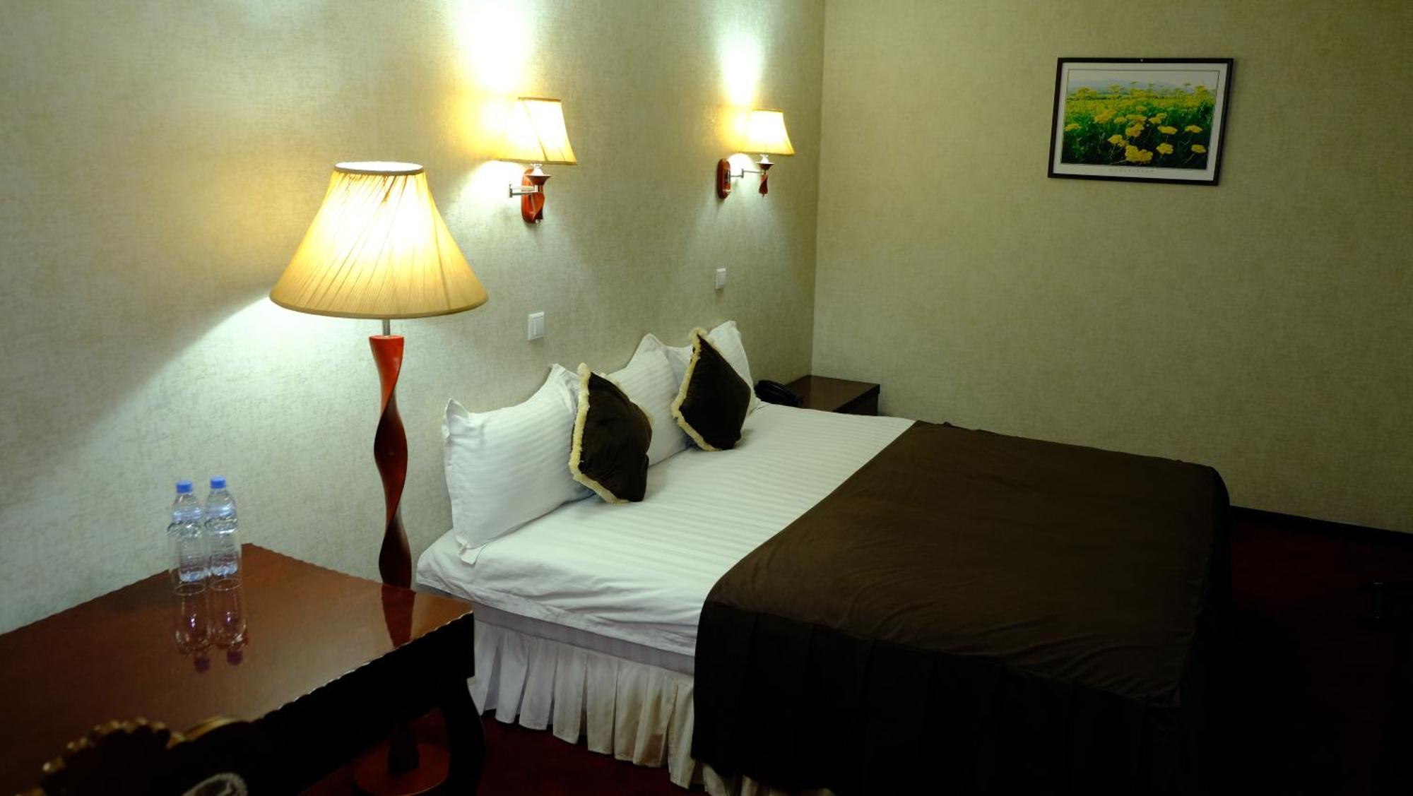 Hotel Grand Buxoro Luaran gambar