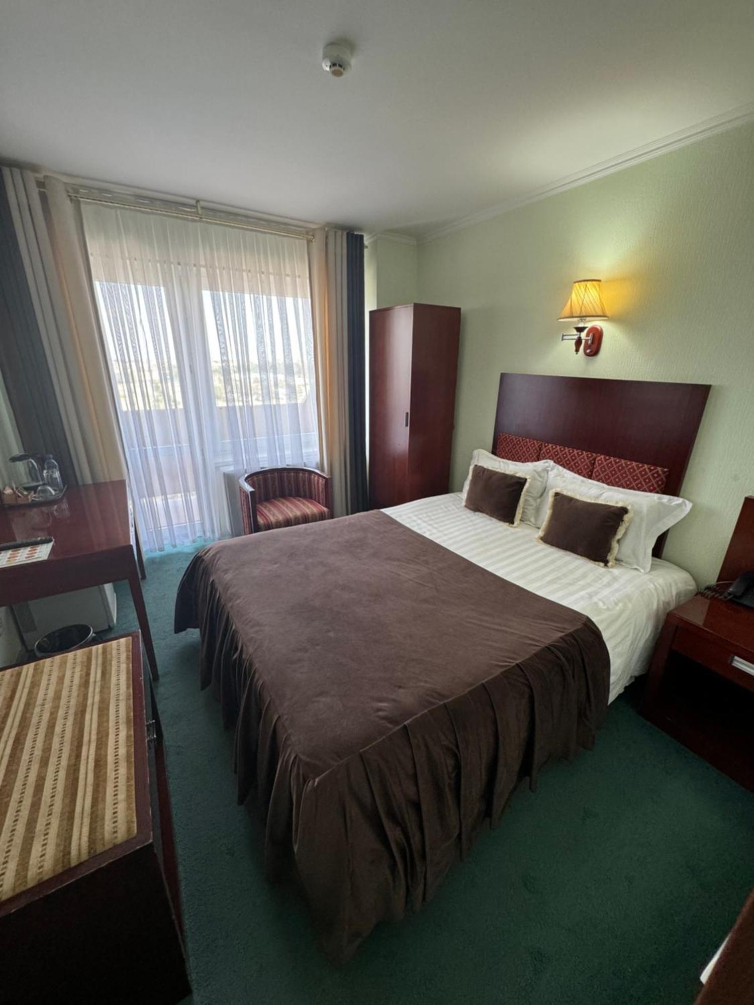 Hotel Grand Buxoro Luaran gambar
