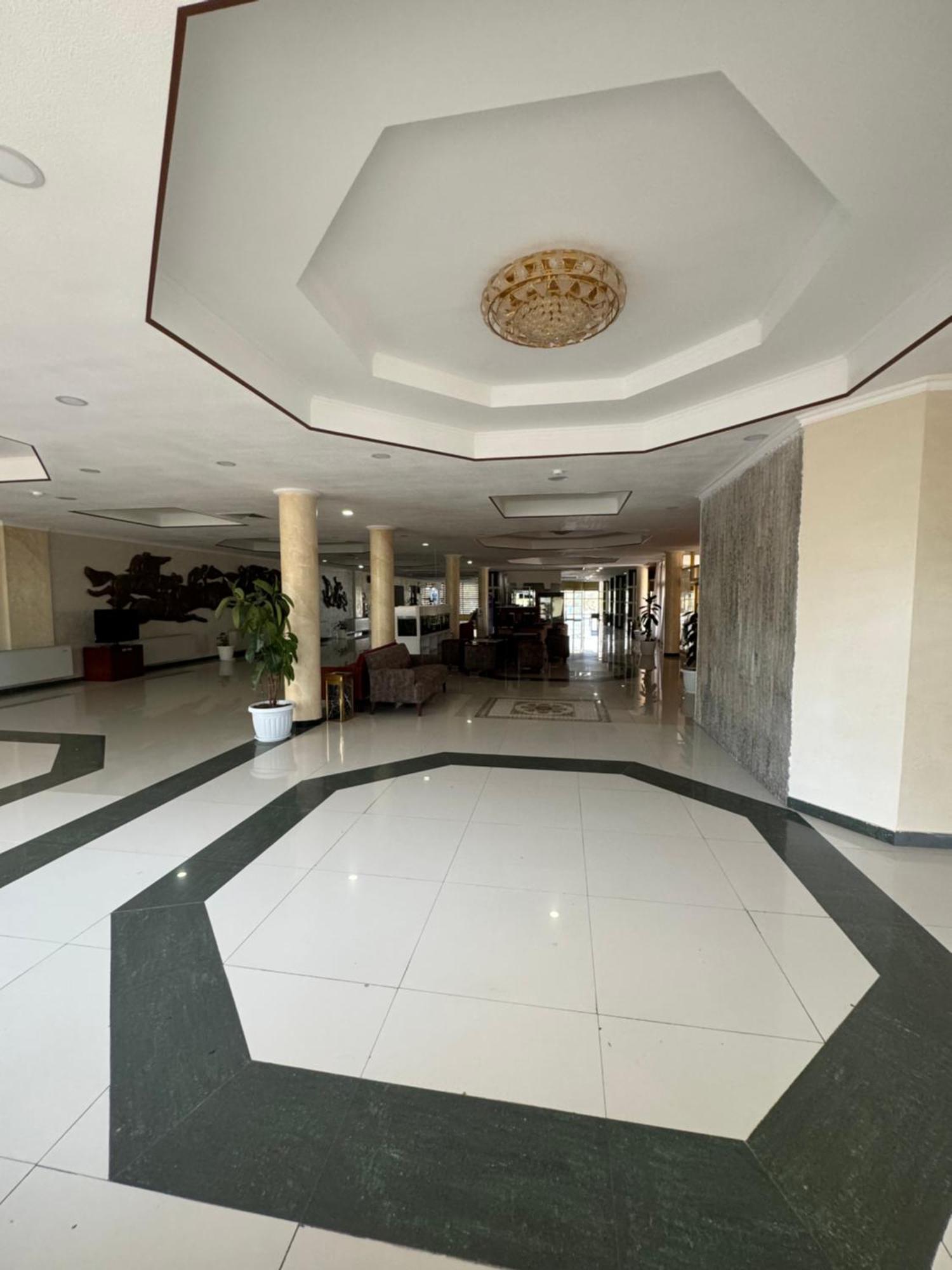 Hotel Grand Buxoro Luaran gambar