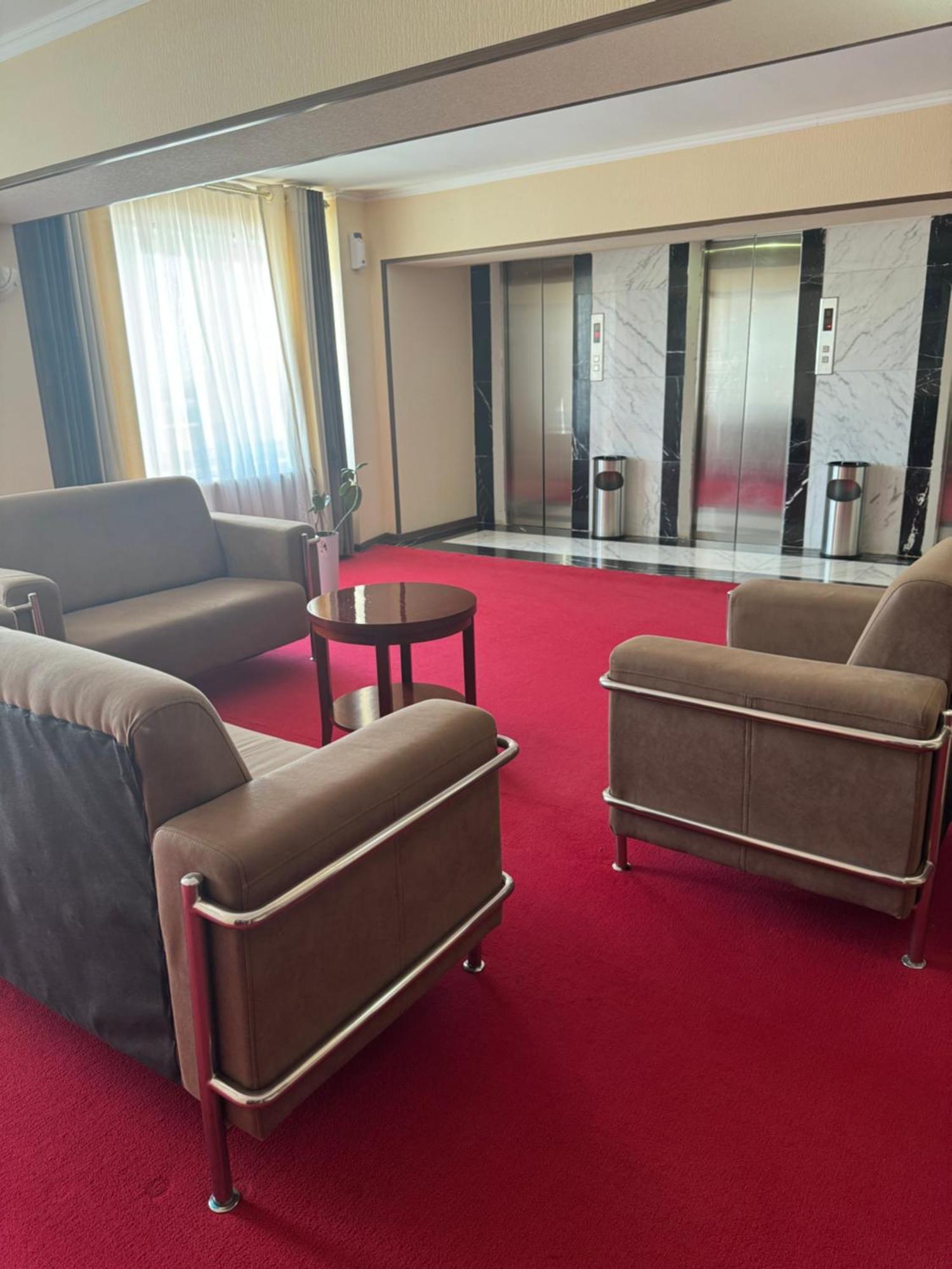 Hotel Grand Buxoro Luaran gambar