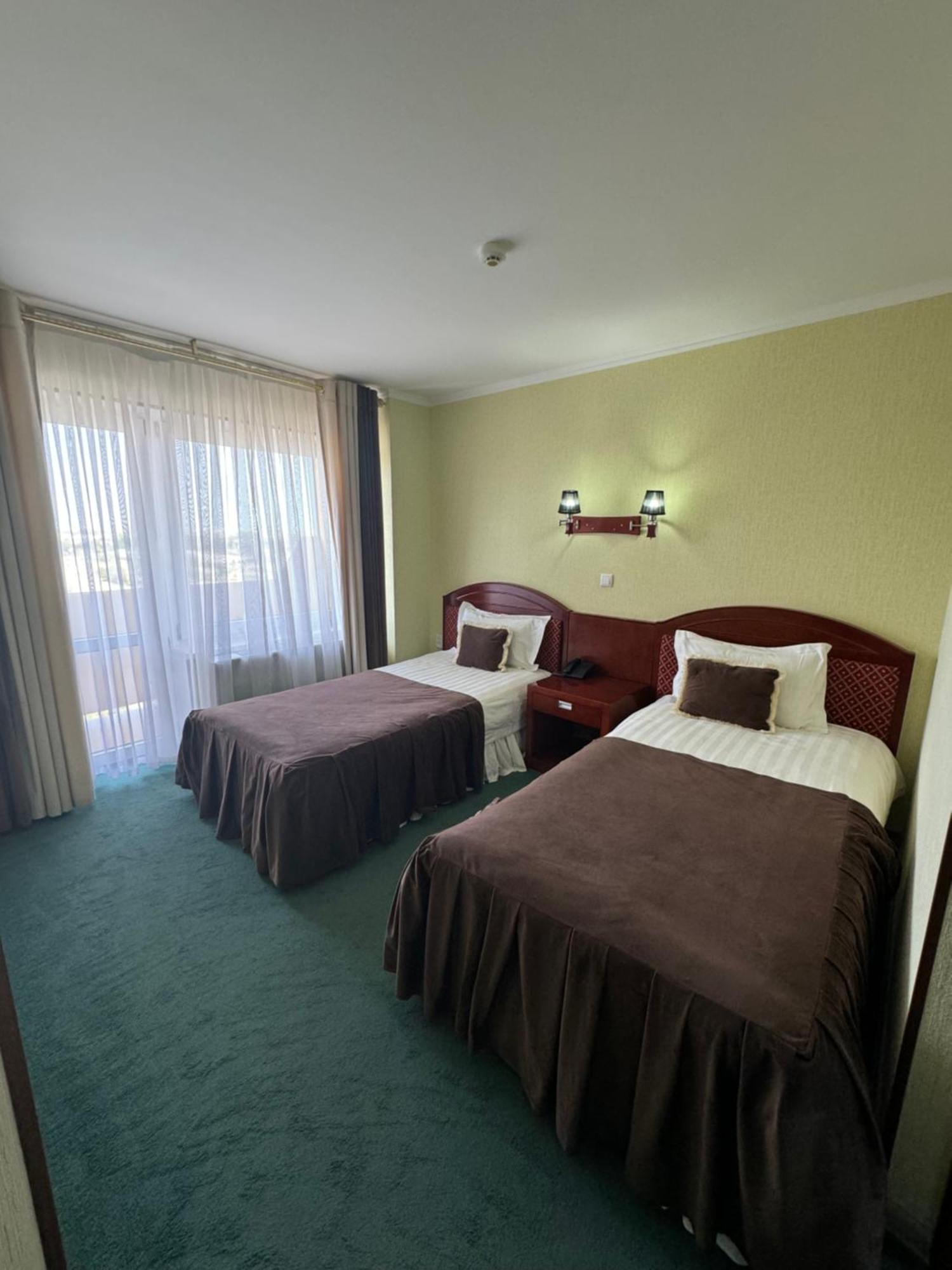 Hotel Grand Buxoro Luaran gambar
